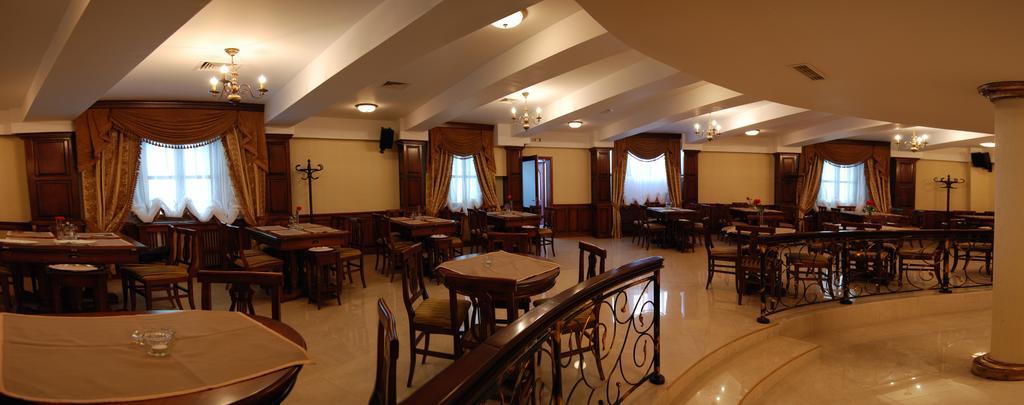 Hotel Gallant Сибиу Экстерьер фото