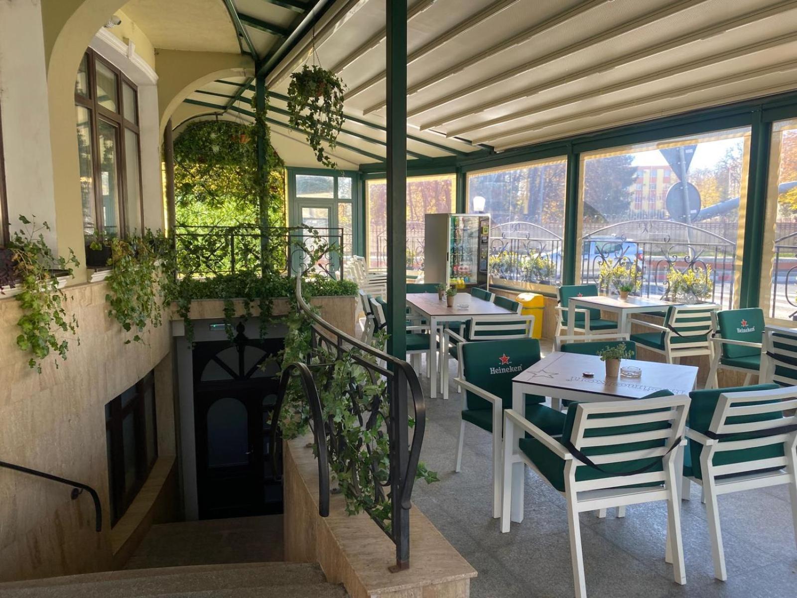 Hotel Gallant Сибиу Экстерьер фото
