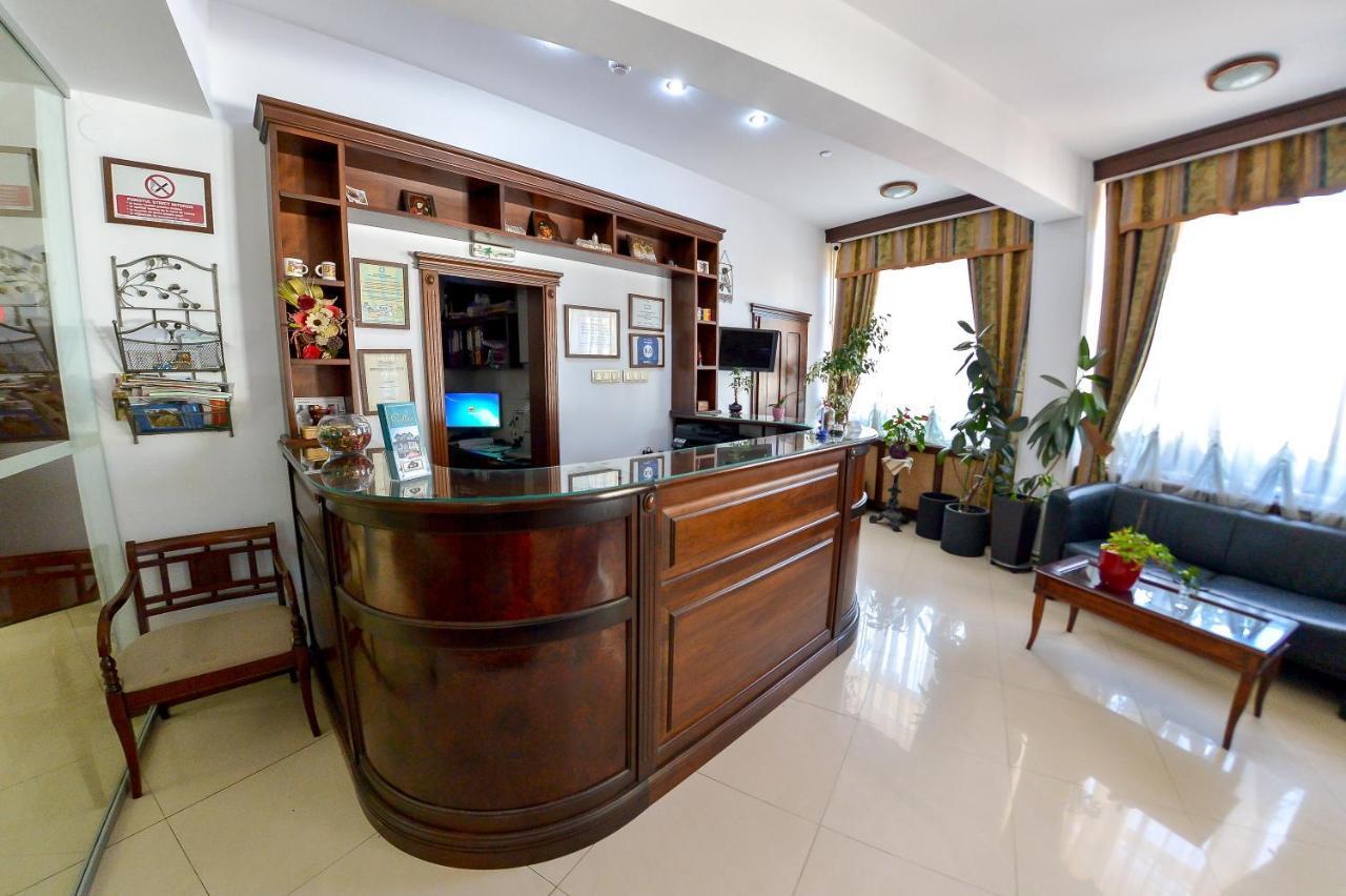 Hotel Gallant Сибиу Экстерьер фото